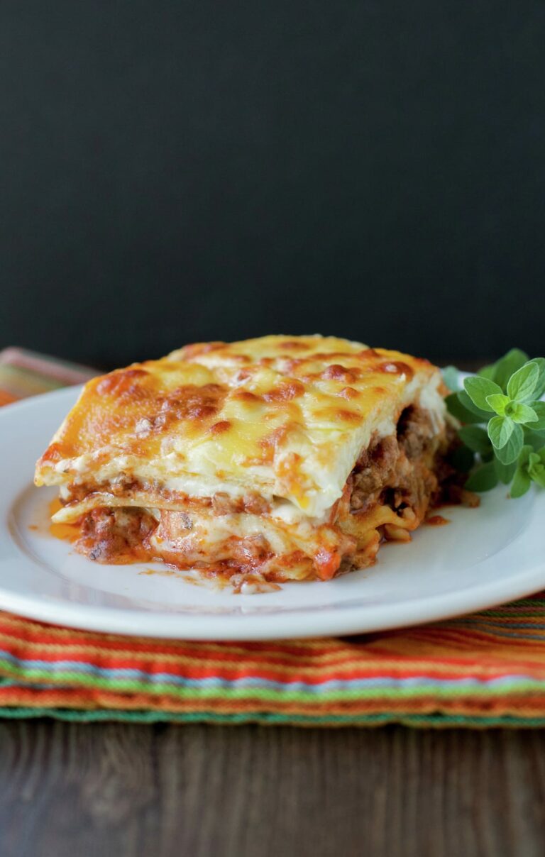 Lasagna with White Sauce and Bolognese - Pilar's Chilean Food & Garden