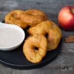 Chilean Buñuelos de Manzana Apple Fritters