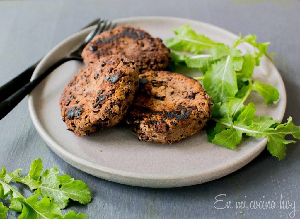 Easy Black Bean Burgers